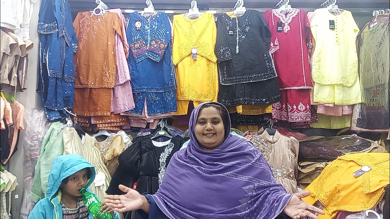 Ramadan day 8🧕✨👀#amazing aftari🍽️👍#Eid ki shopping 🛍️........