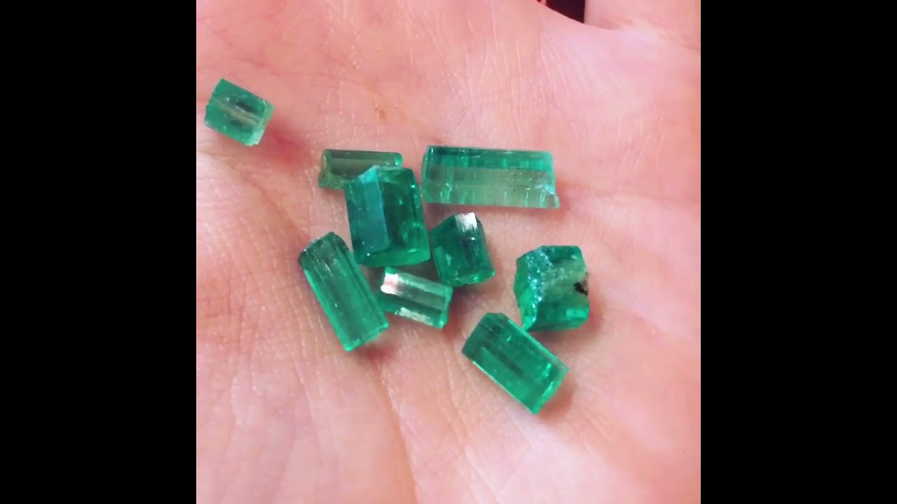 jade et saphir Diamonds