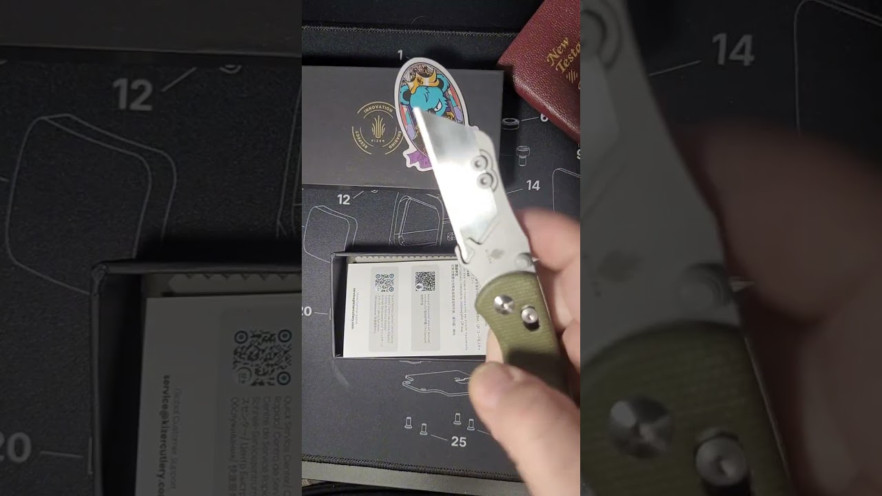 Kizer Drop bear folding utility knife 