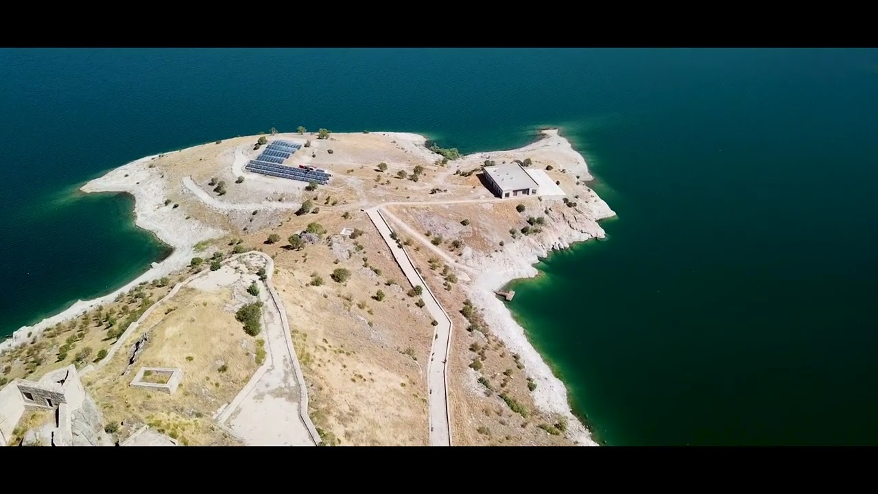 TUNCELİ PERTEK KALESİ (KEBAN BARAJI)