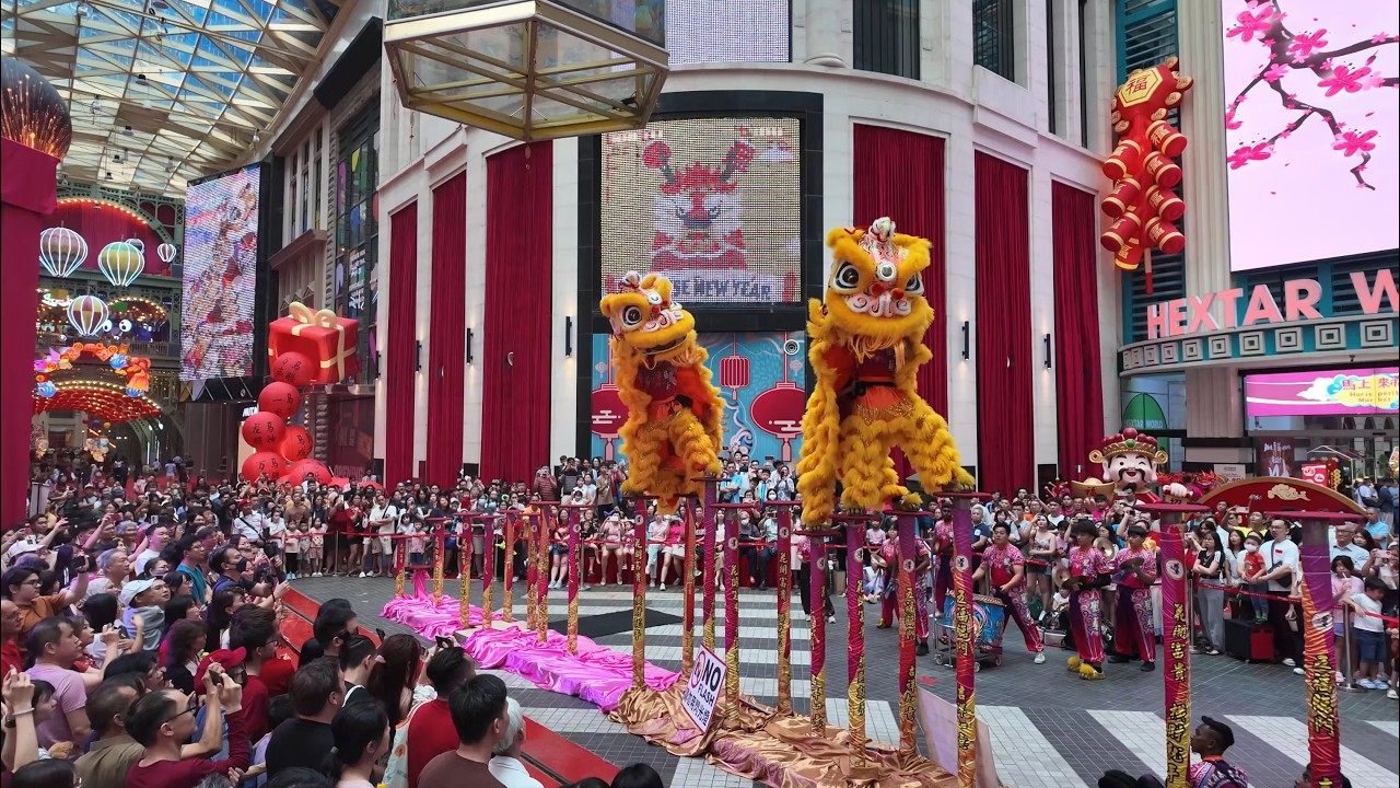 Acrobatic Lion Dance 高桩舞獅 by Hok Ngai 岭南鹤艺文化 @Hextar World Empire city, Malaysia CNY2026 0221