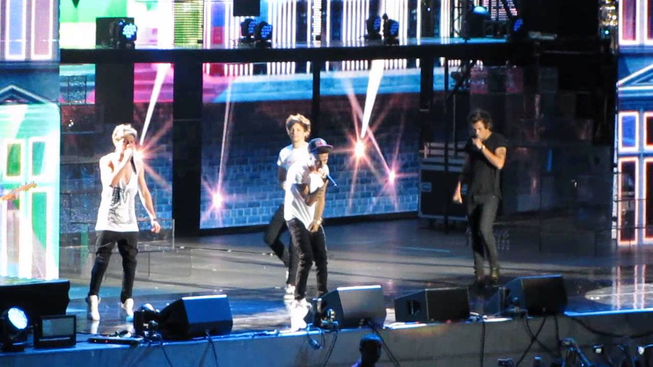 One Direction Live In San Diego - Opening: Up All Night - August 4th, 2013