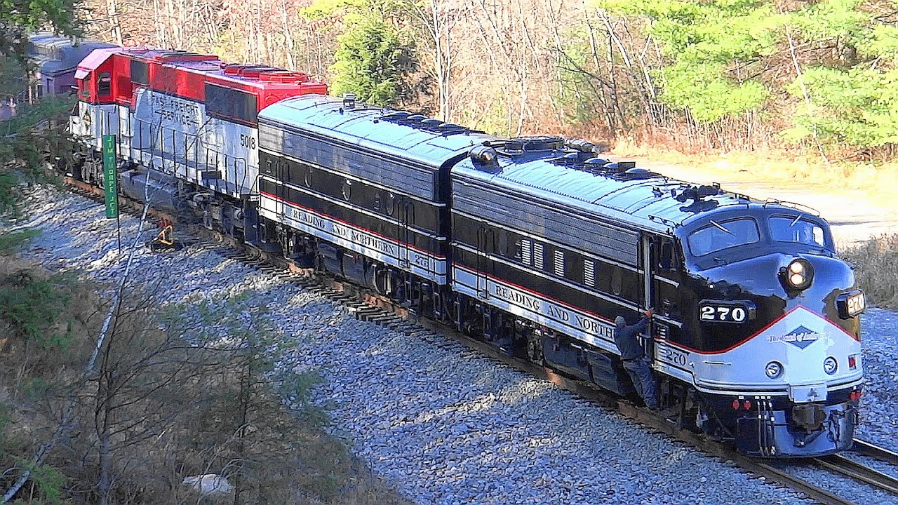 RBMN Railroad Fall Foliage Excursion Train on Lehigh Gorge Bridge