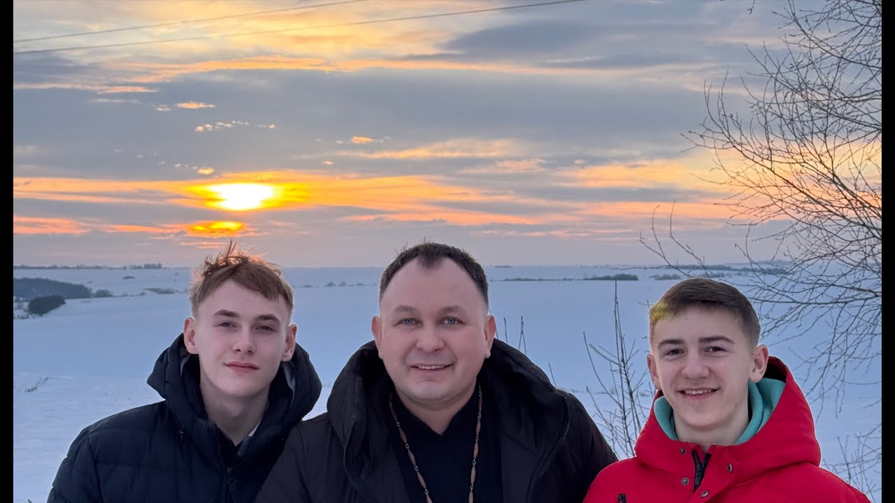 У каналі Олексій Філюк відбувається прямий ефір.