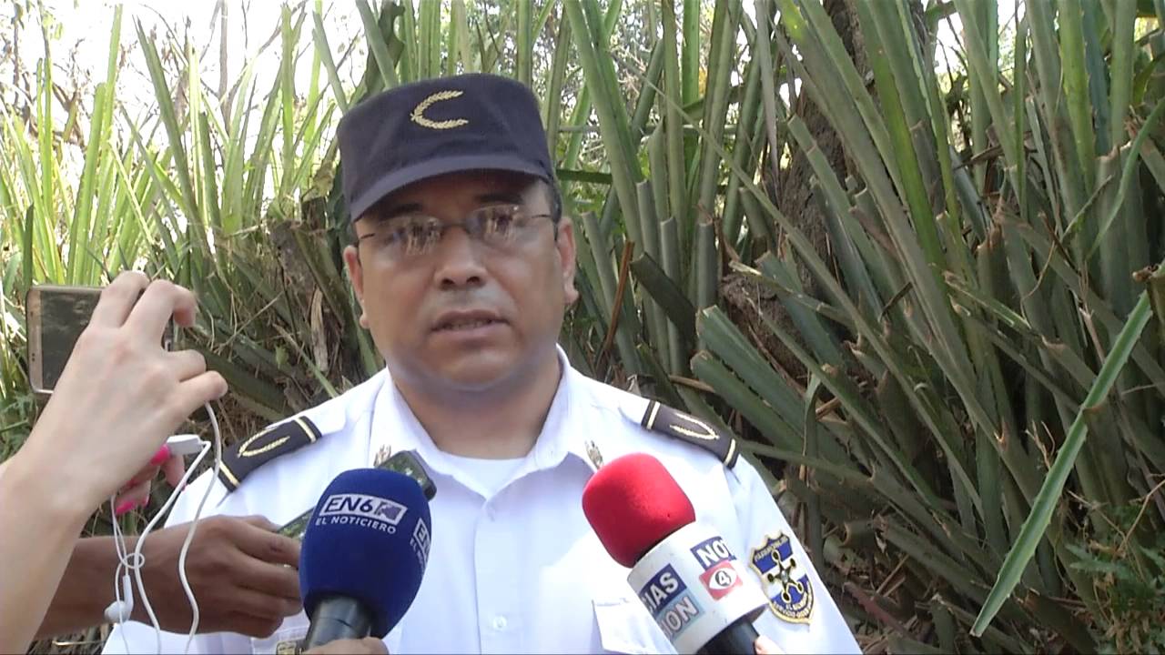 Pandilleros y policías se enfrentaron a tiros en San Sebastián, San Vicente @kmazariegoTCS
