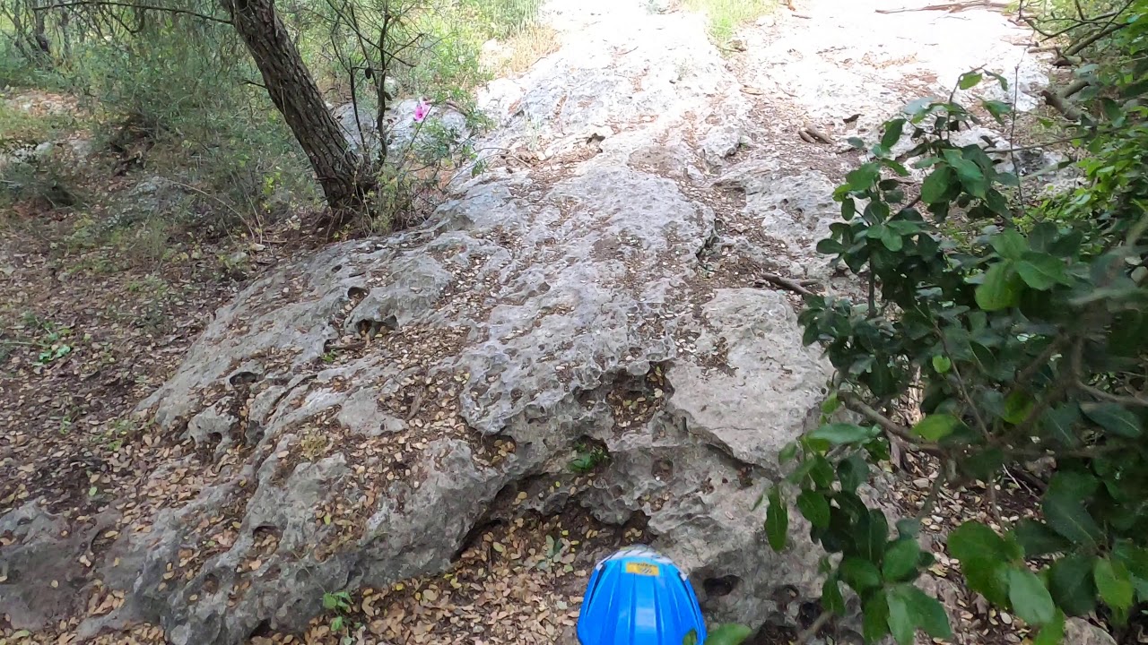 מושיקו יפרח- כפר החורש 01