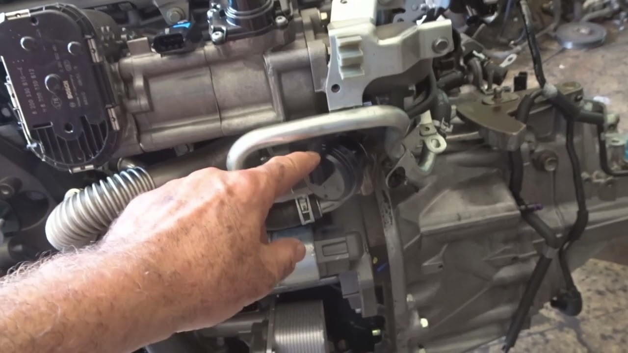 moteur nissan qashqai 2.0 dci m9r 33 - حساسات محرك نيسان قاشقاي -