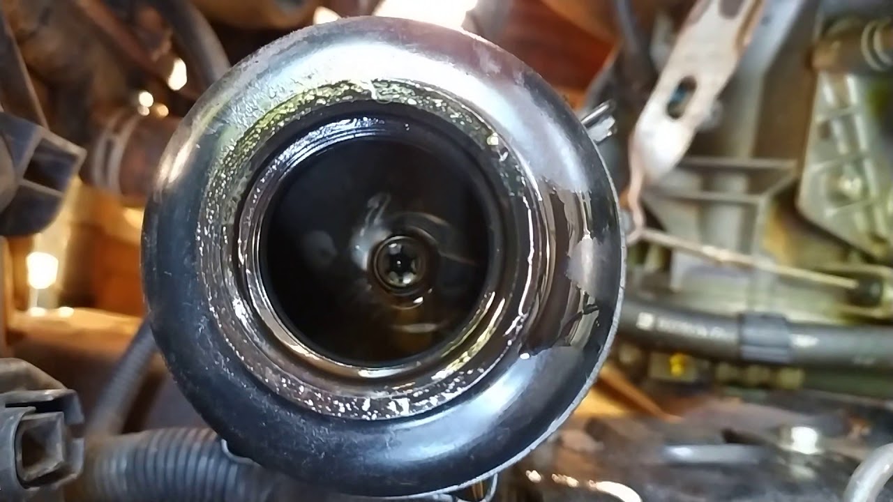 Troca do fluído de direção hidráulica do Chevrolet Agile