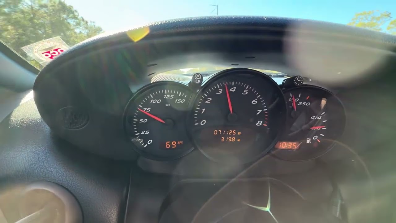 2001 Boxster shifting gears at speed