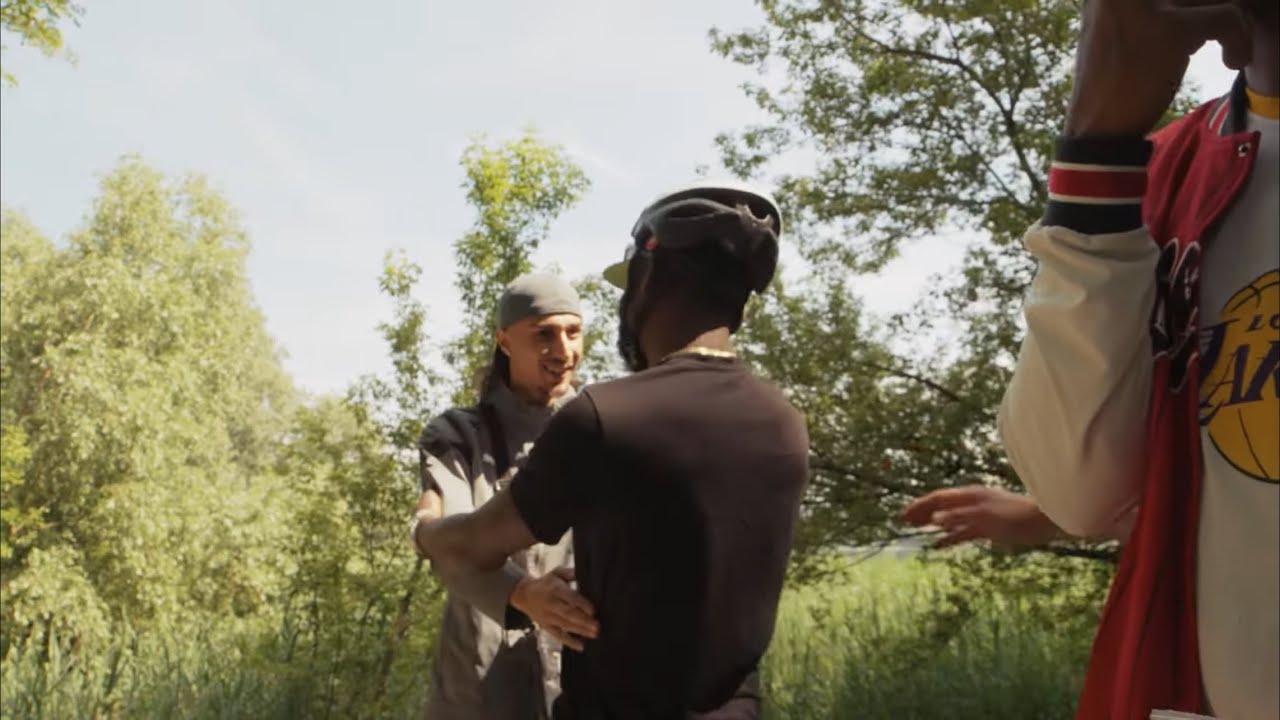 GIVE ME SIGA  RICHYGANG FT LYONWITE, PABLO AKAVELLI