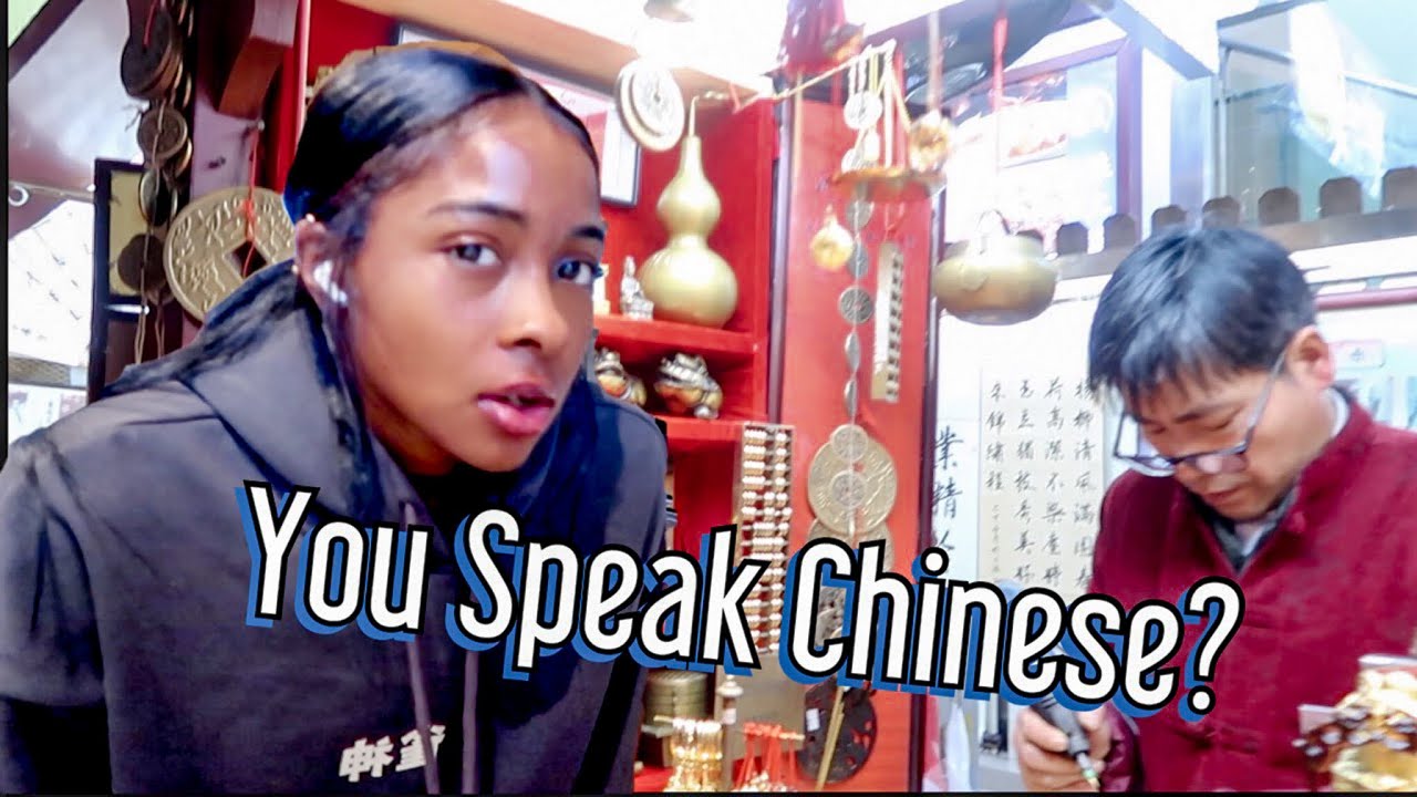 Foreigner Surprising Chinese people by Speaking Chinese | Shanghai China 🇨🇳