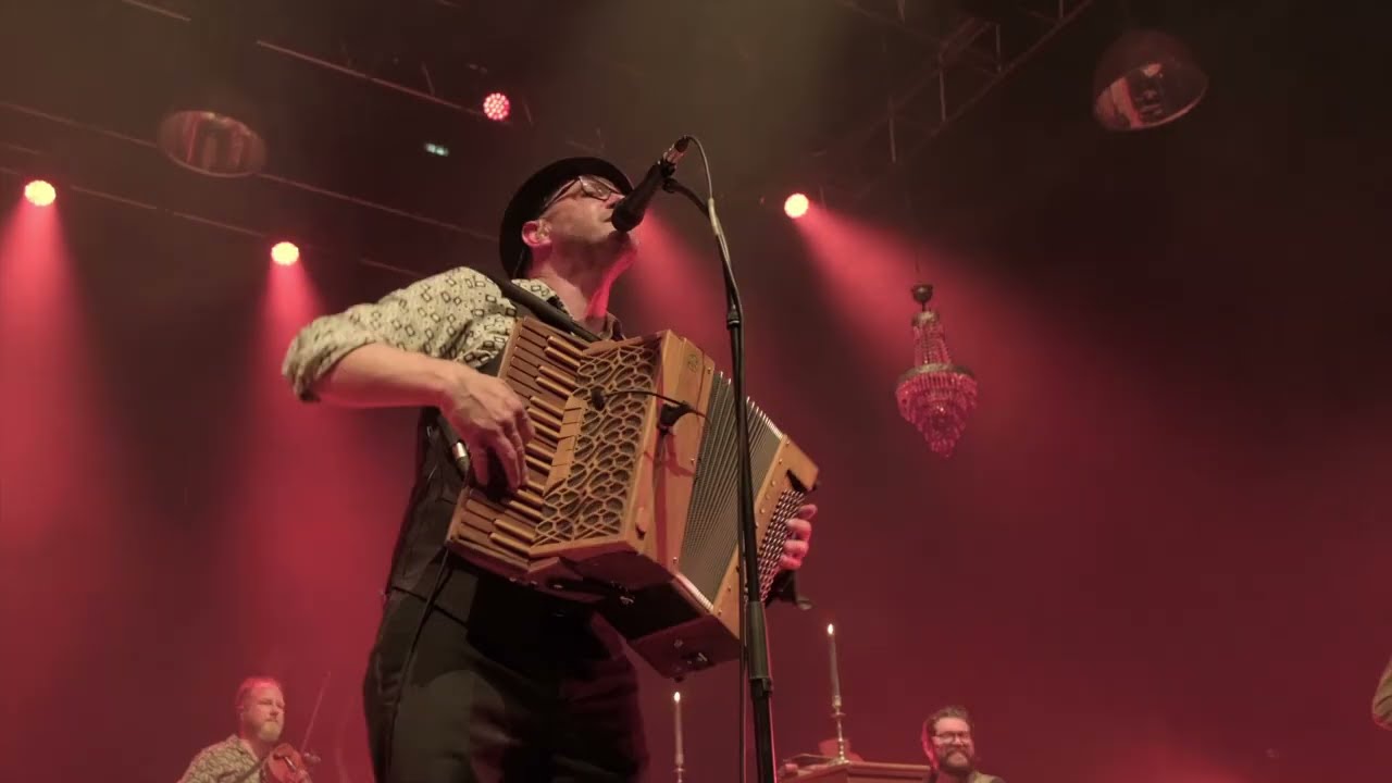 Man Smart (Woman Smarter) - Live @ Le Bikini, March 2022