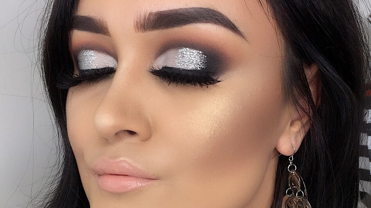 Maquillaje Negro y Plateado para Fiesta | Monika Sanchez