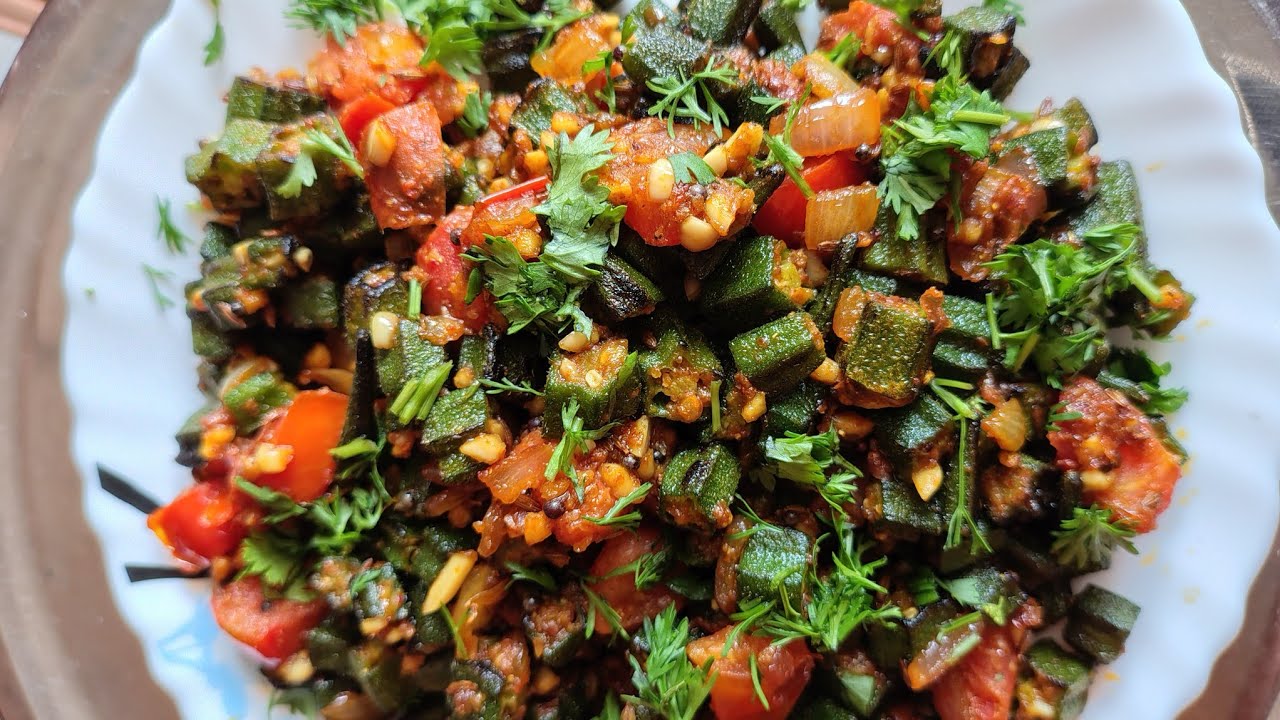 डब्यासाठी परफेक्ट कांदा टोमॅटो भेंडी भाजी | bhindi recipe | okara recipe |