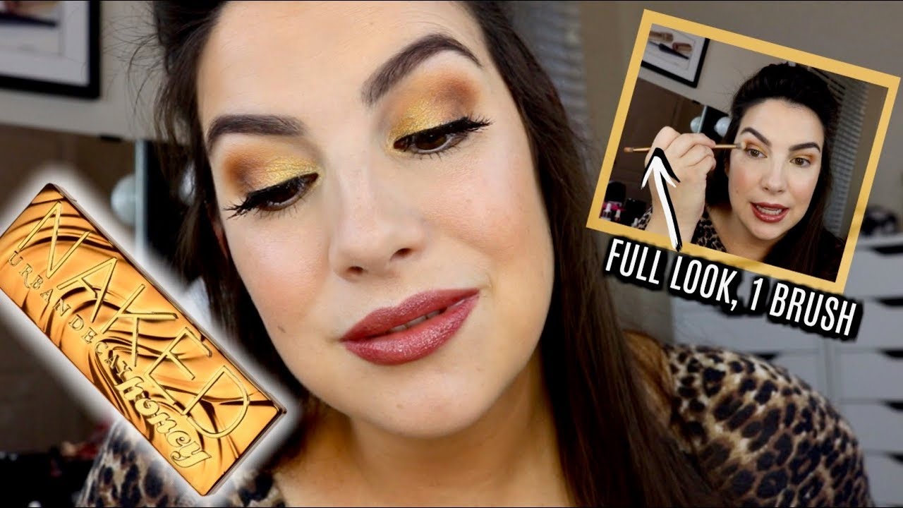 URBAN DECAY NAKED HONEY REVIEW & The Palette's Unexpected Star