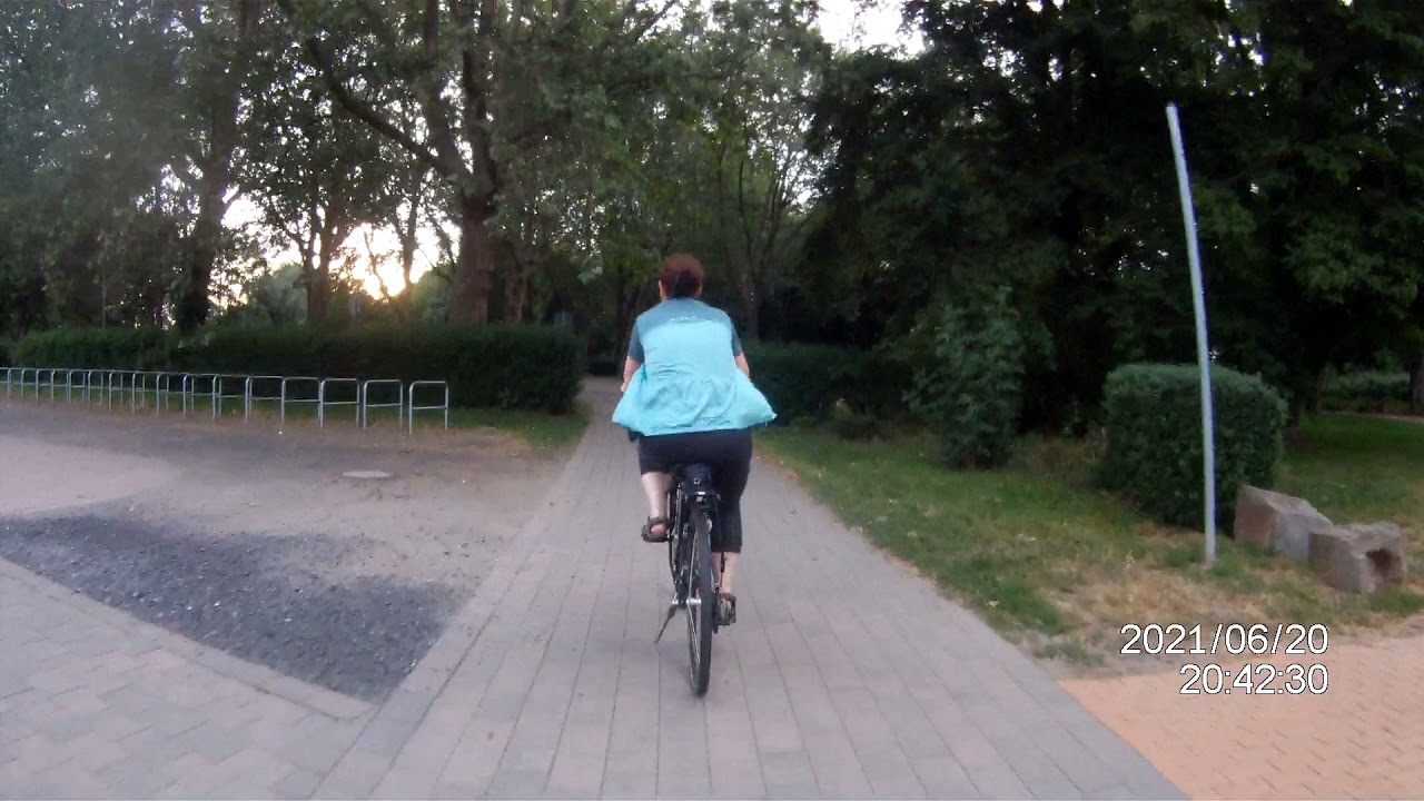 Kleine Radtour durch Rheinberg..1.Versuch mit den 2 Actioncams Rollei 9s Plus und Bullet 4s