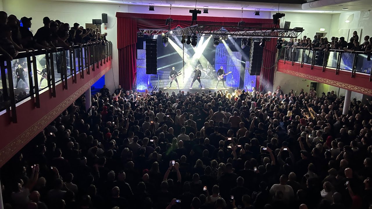 Weimar - Bester Feind Live in Limbach-Oberfrohna 28.12.24 (Stadthalle)
