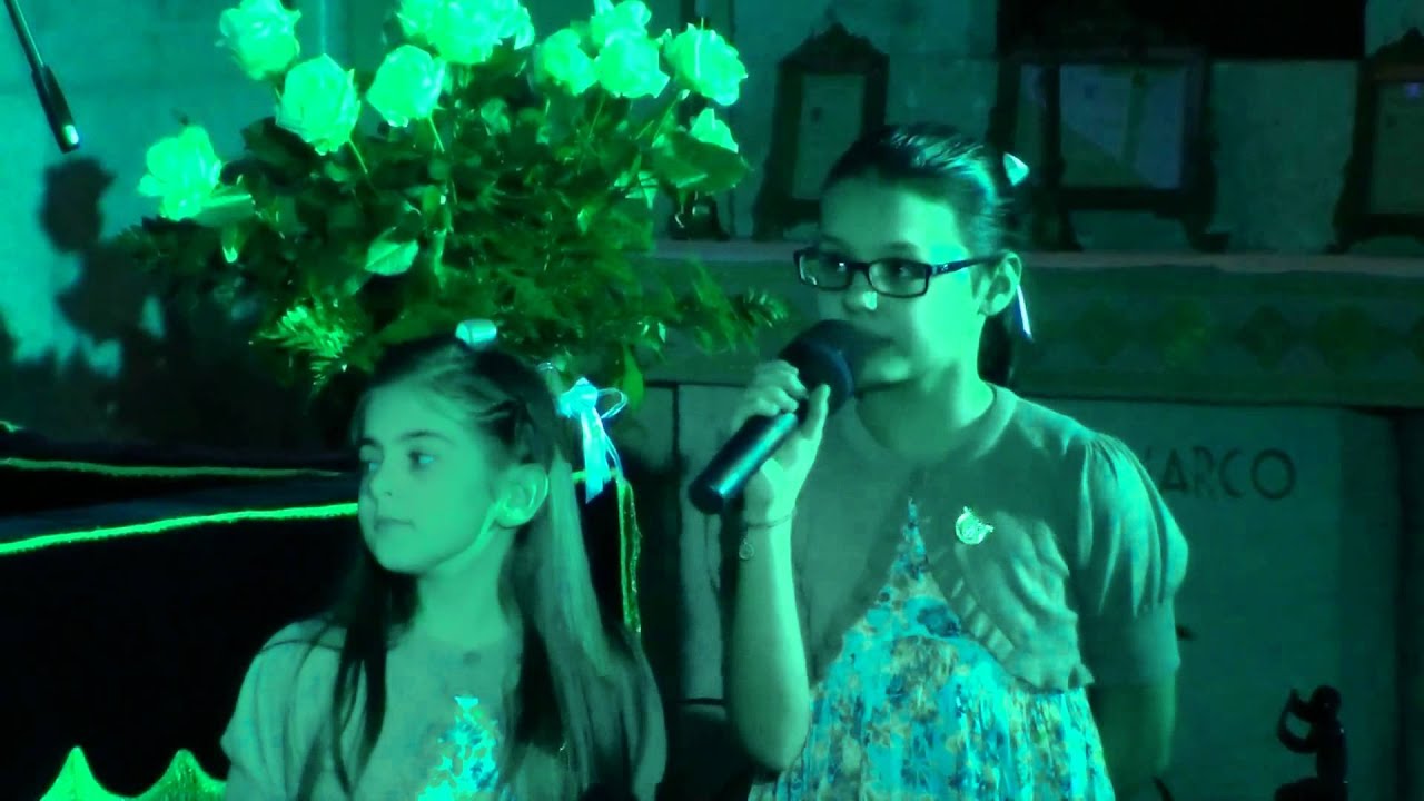 PICCOLO CORO S EFISIO-cerco il tuo colore. ARIANNA e ELENA