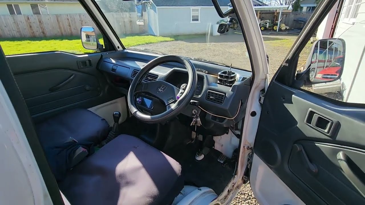 Today I install a $35.00 Amazon Radio with Bluetooth and a 4.1