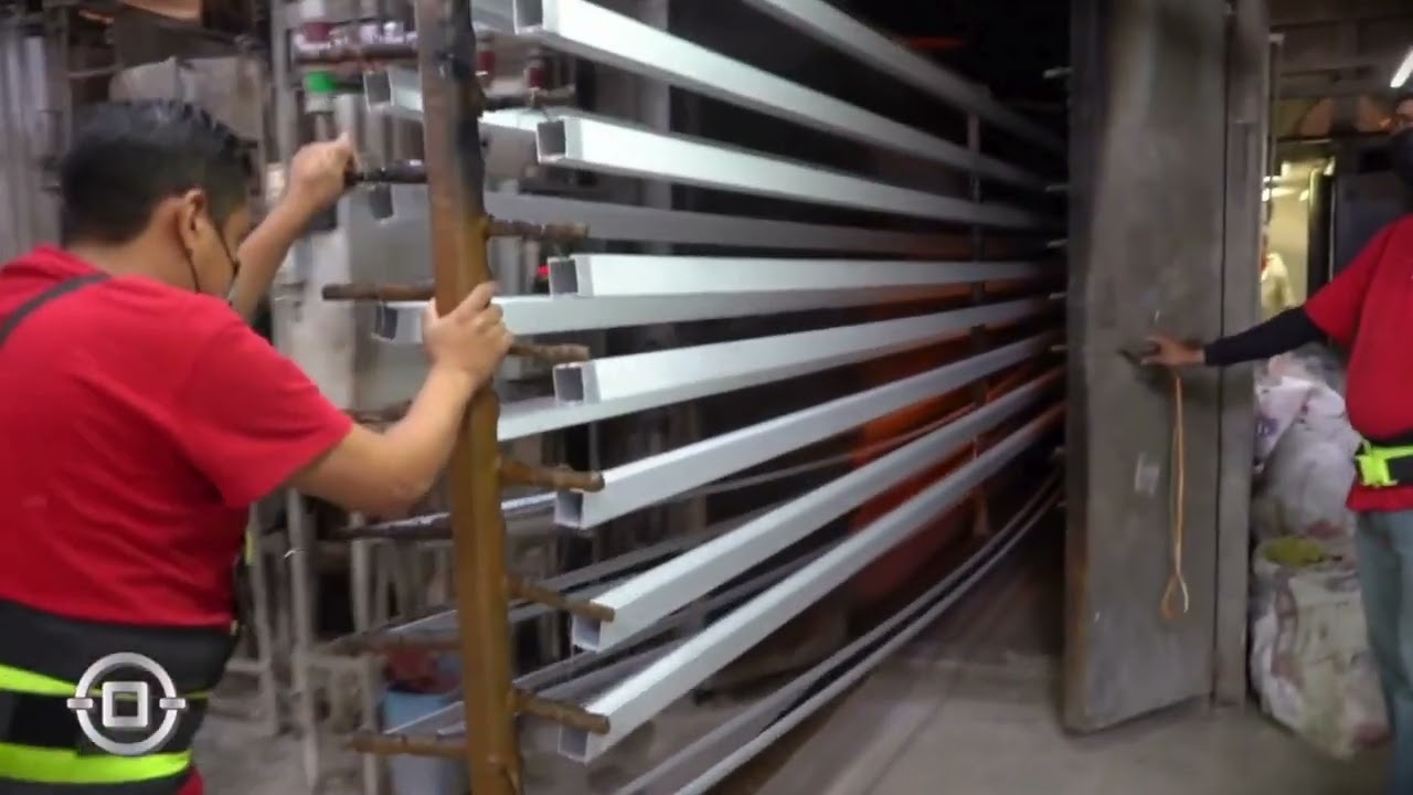 Proceso de Pintado de Perfiles de Aluminio