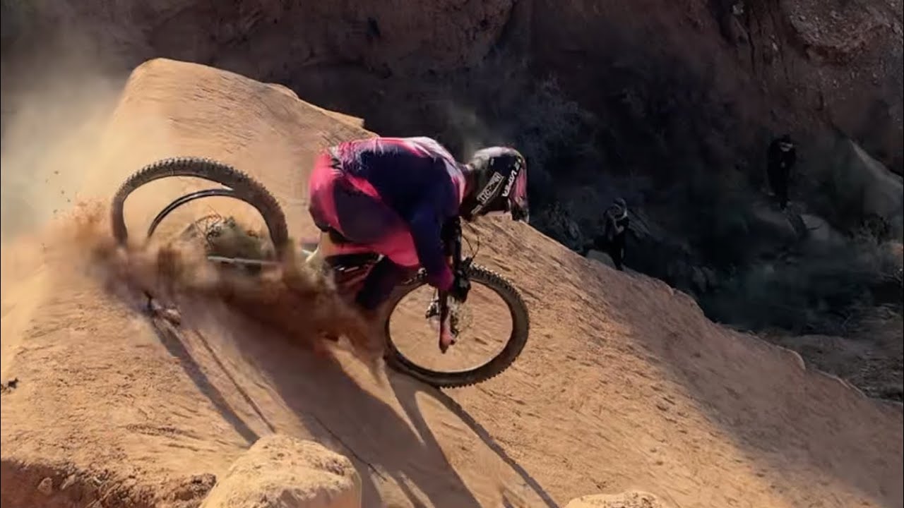 REDBULL RAMPAGE PRACTICE (BIG CRASH) - Bienvenido Aguado