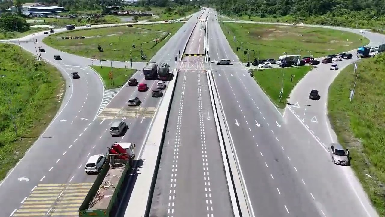 First hydrogen-powered Autonomous Rapid Transit in progress 🚅 #GreenTransport #SmartCity #ART