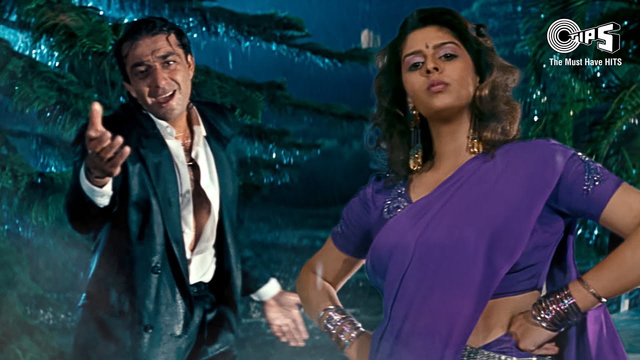 Aakhir Tumhein Aana Hai - Lyrics | Sanjay Dutt, Nagma | Udit Narayan | Hindi Romantic Song