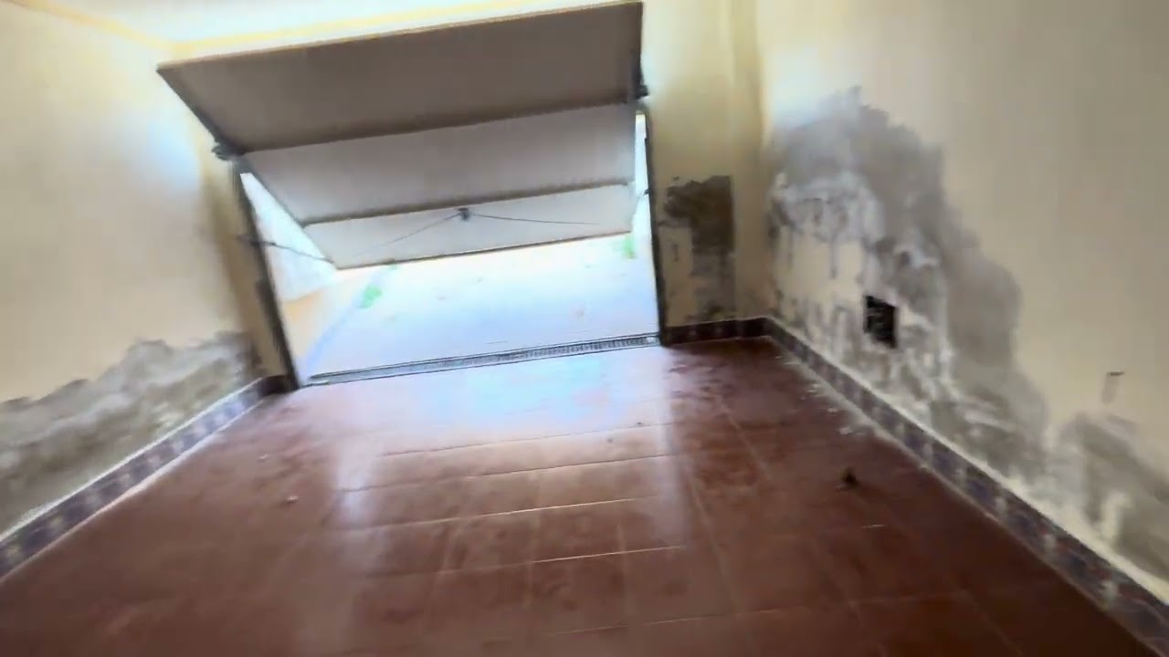 OCASIÓN!! CHALET INDEPENDIENTE, PISCINA Y 4 DORMITORIOS!!  San Miguel de Salinas, 235.000