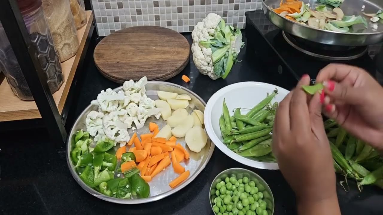 मिक्स वेज सब्ज़ी बनाने का आसान तरीका | Healthy Lunch Recipe | 5-Minute Dishes