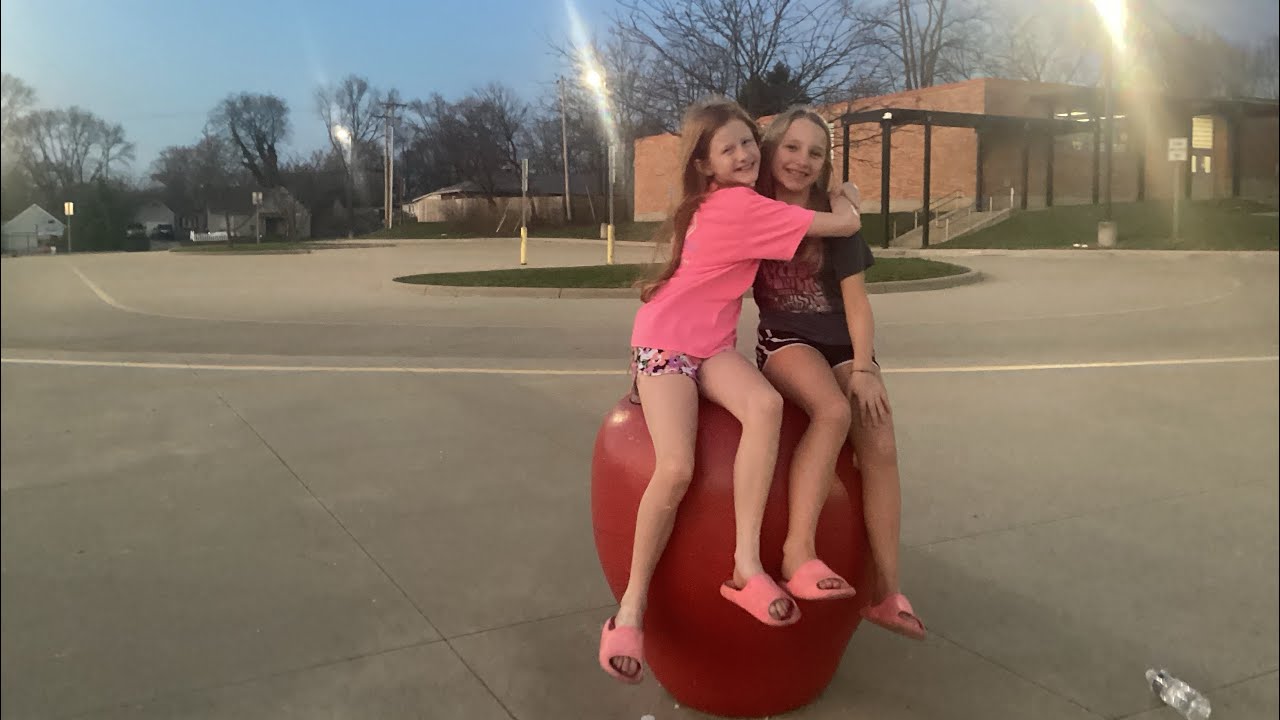 Parkour at the park! 