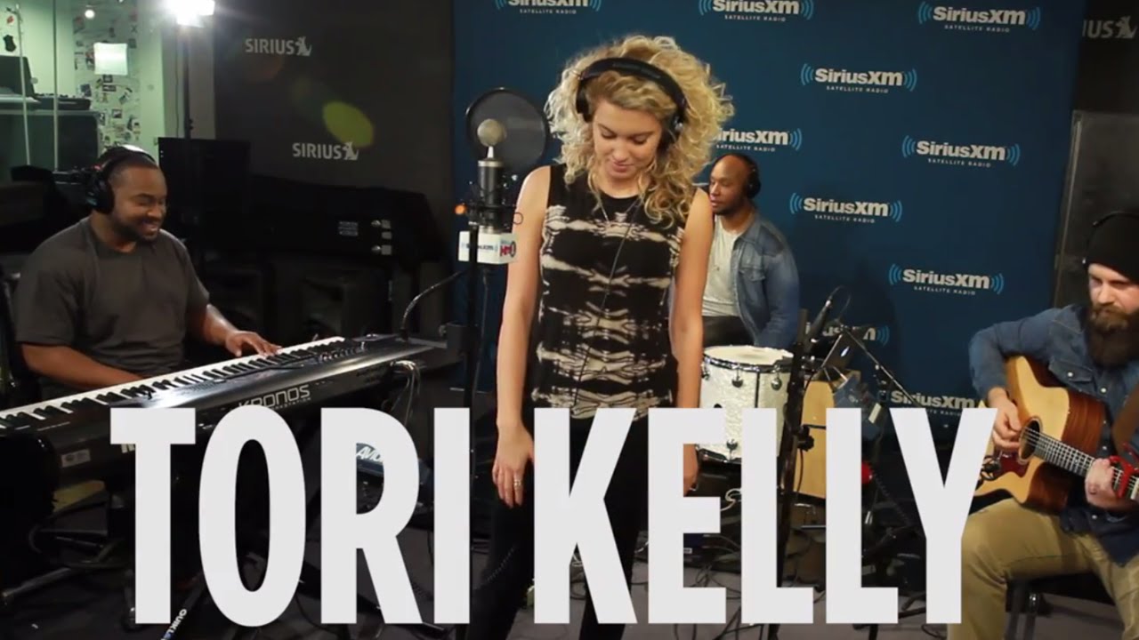 Tori Kelly 