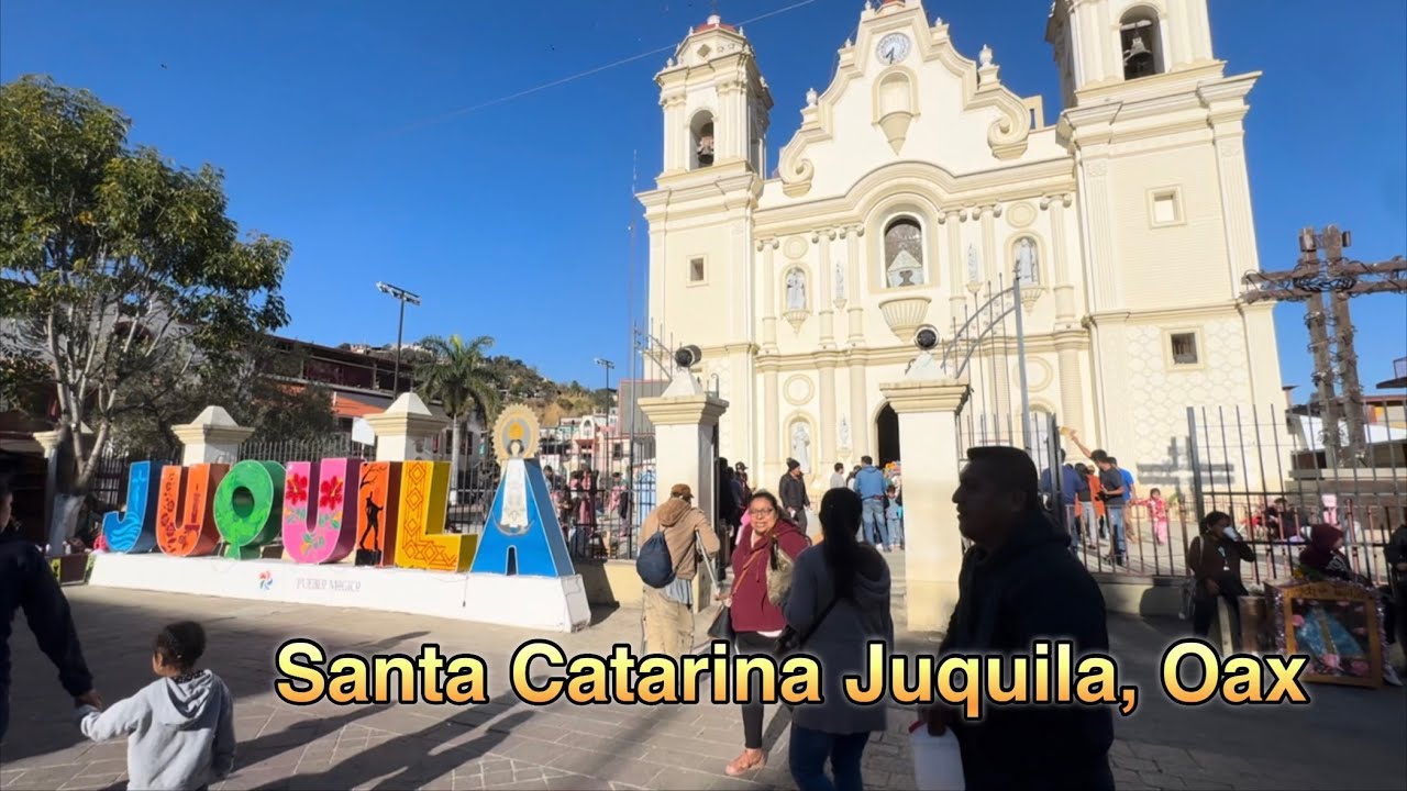 Da un paseo por Santa Catarina Juquila 