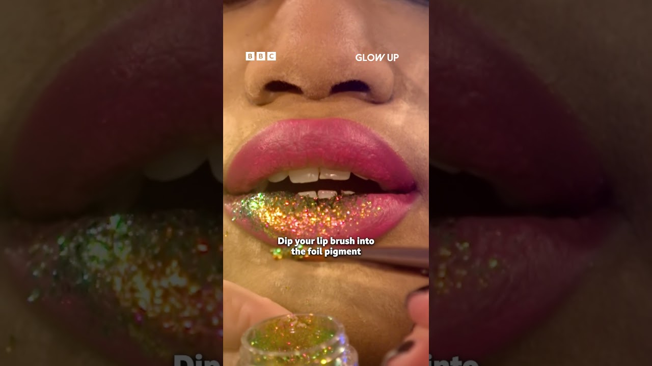 Foil lip tutorial with Val Garland