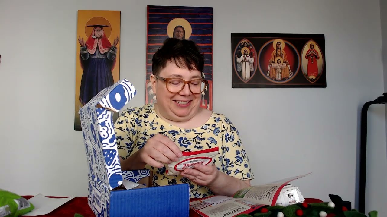Universal Yums Box from subscribers! Tasting treats from the UK!