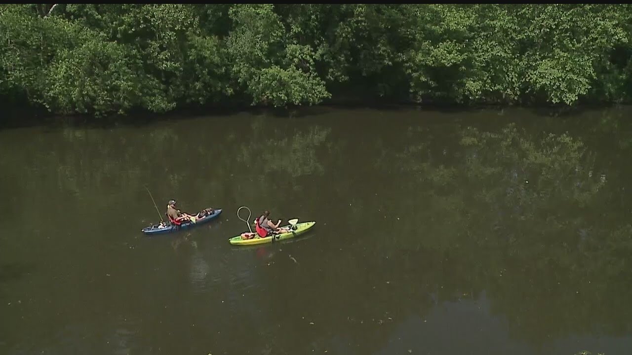 Professor speaks on the progress of the Mahoning River