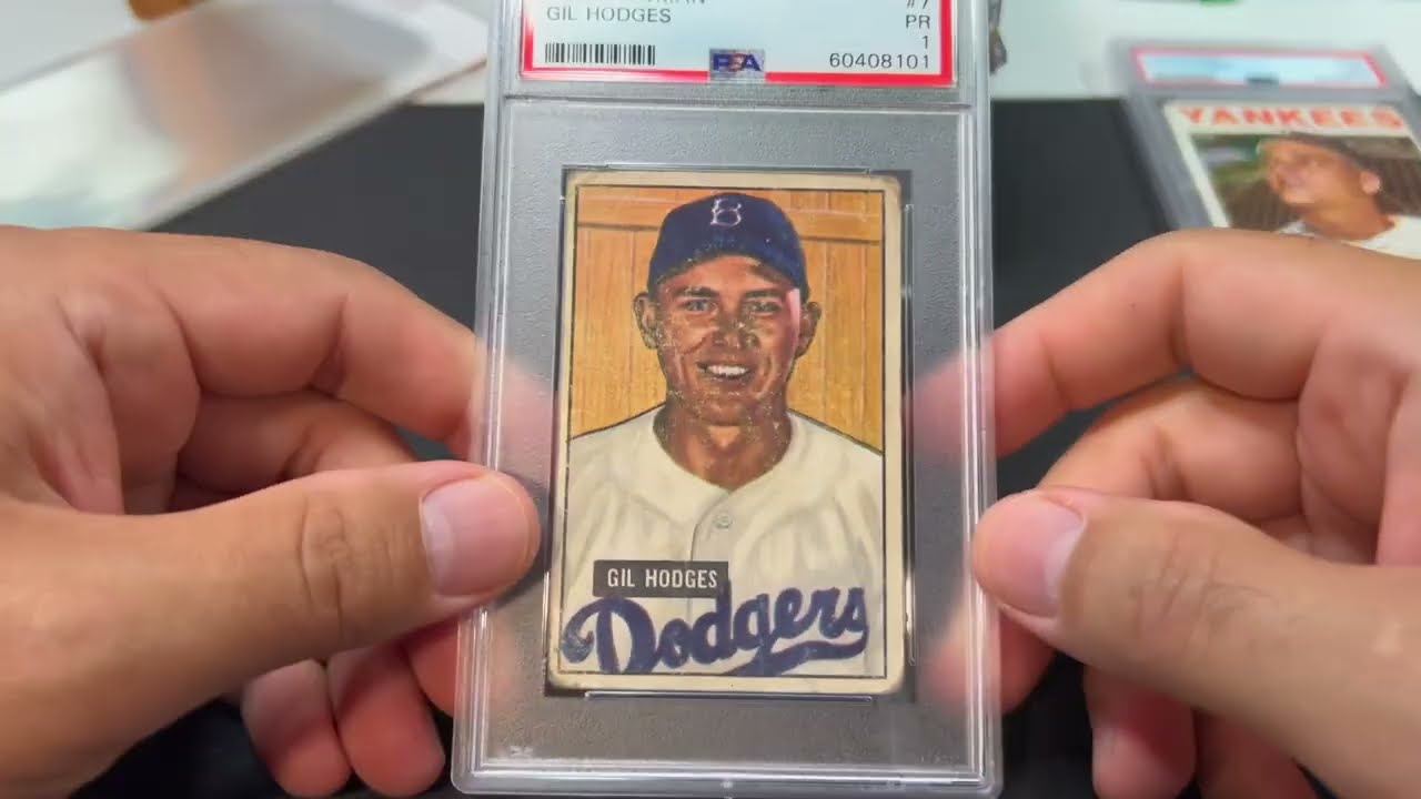 ASMR: Vintage Baseball Cards PSA Graded / gum / whisper