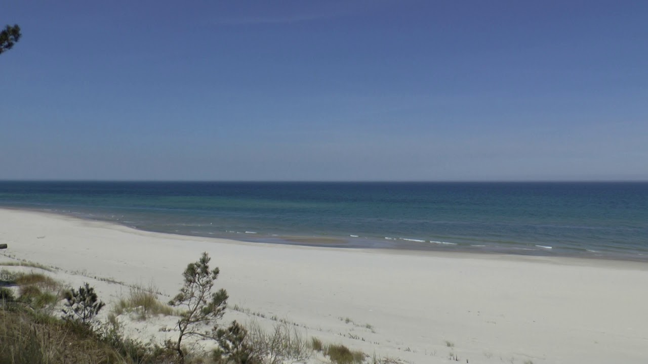WIDOK Z WYDMY LIBEK A VIEW OF THE BEACH AND THE BALTIC SEA FROM DUNE LIBEK