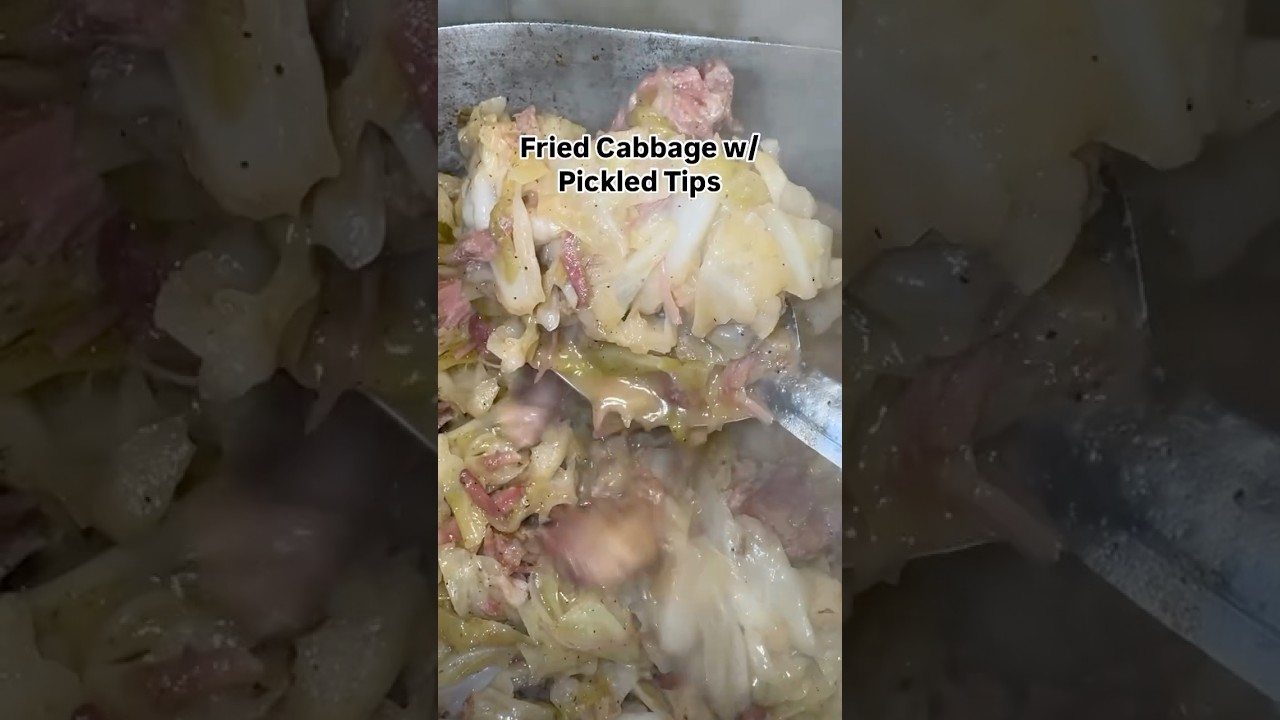 Let&rsquo;s cook Fried Cabbage! 😋 #rollingwithmelia #Cabbage #Dinner #Cooking #NolaEats