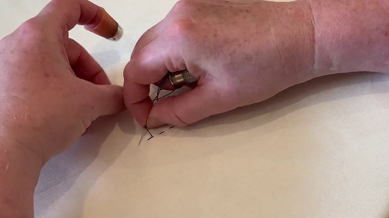 Hint & Tip 4   Hand Quilting: How To Hide The Knot At The End