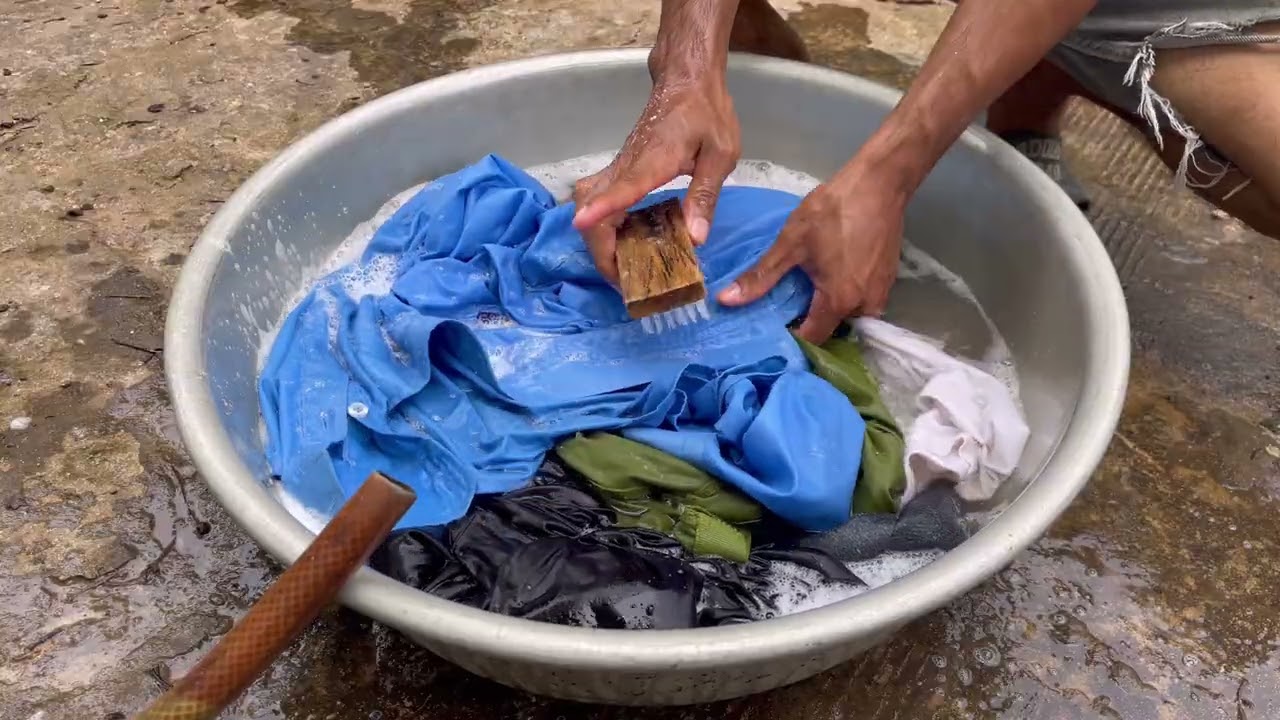 CLEANING ACTION PART8-washing the clothes clean🧼 #viral #video 