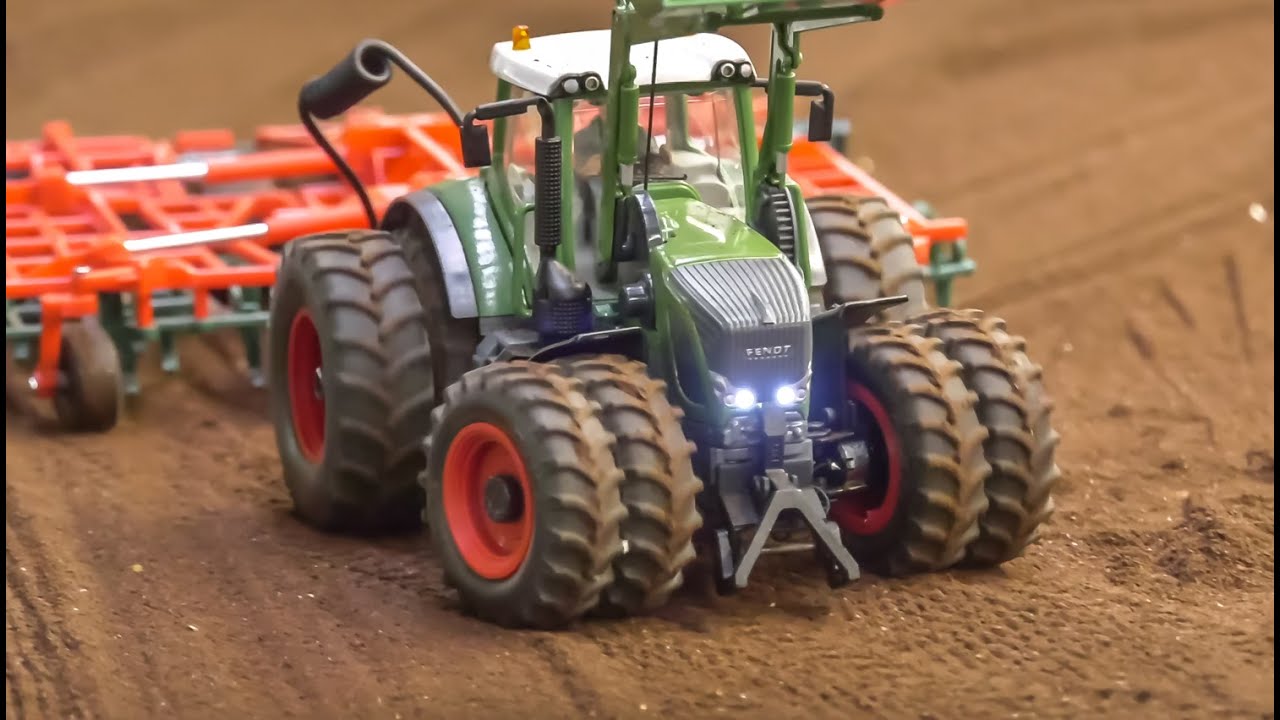 rc Fendt, John Deere,  rc farming in 1/32 scale,  Siku Control