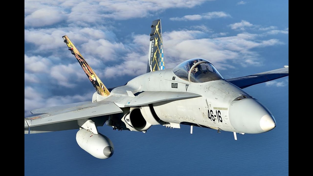HACIENDO VUELO EN F18 DE LA FUERA AEREA COLOMBIANA EN COMPAÑIA DEL CAPI DAVID