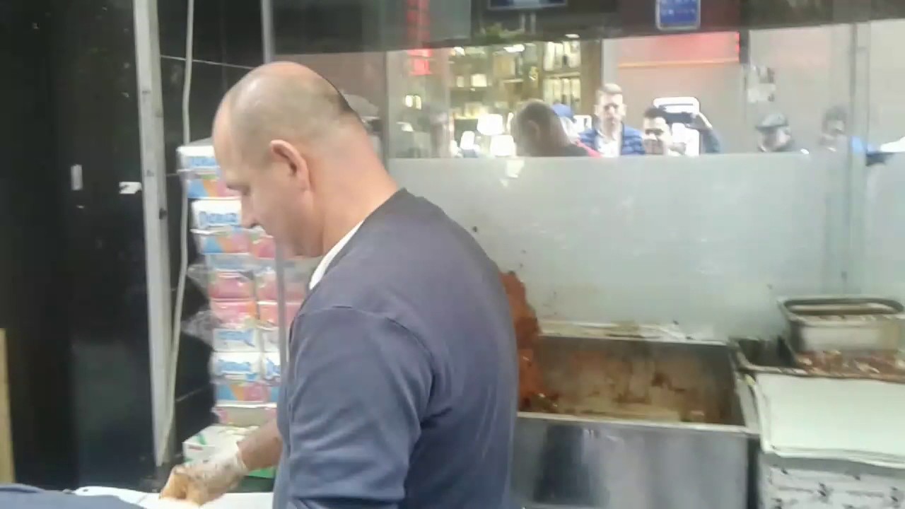 &ccedil;iğk&ouml;fteci Ali Usta bana  k&uuml;f&uuml;r  eti