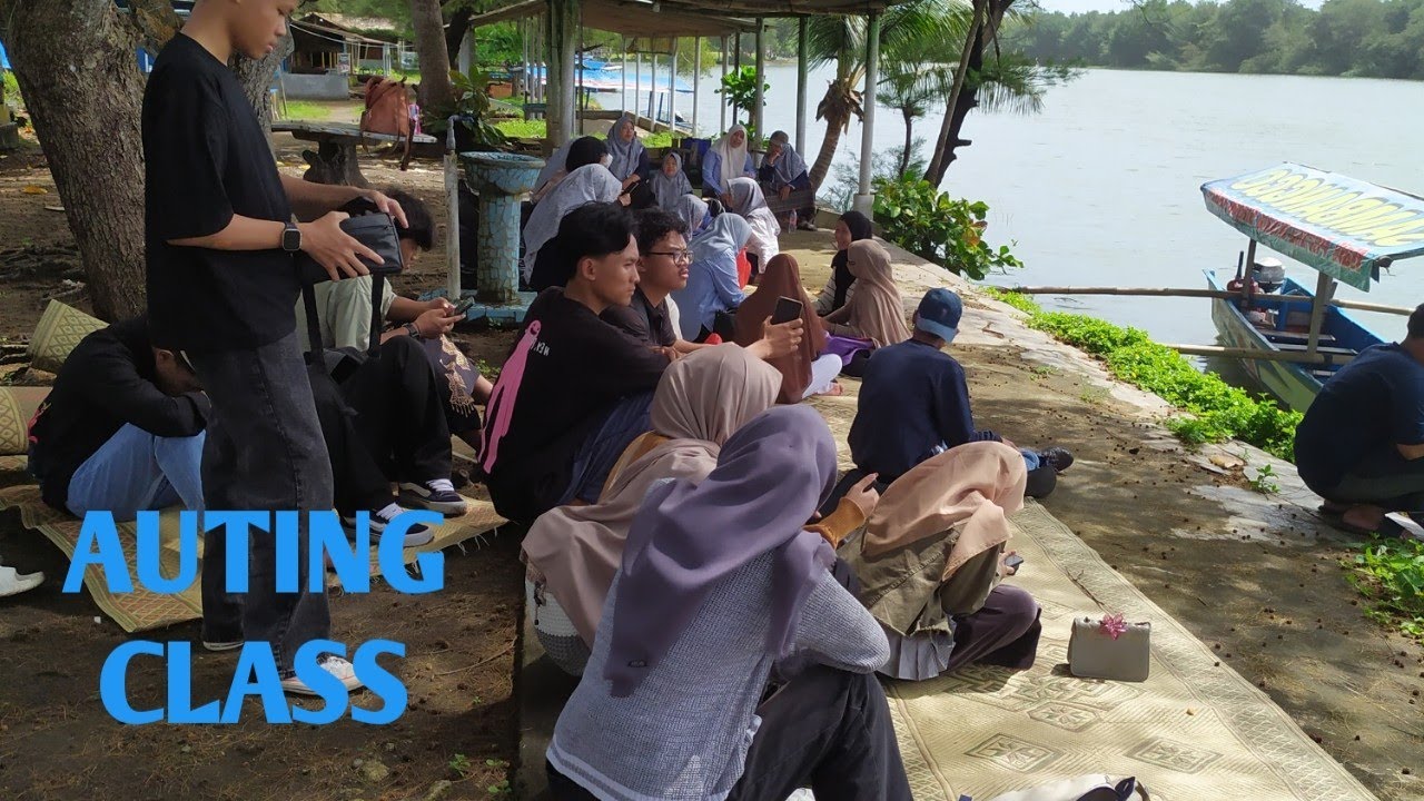 OUTING CLASS MA ROUDHOTUL MUTTAQIEN DI PANTAI GLAGAH KULON PROGO 