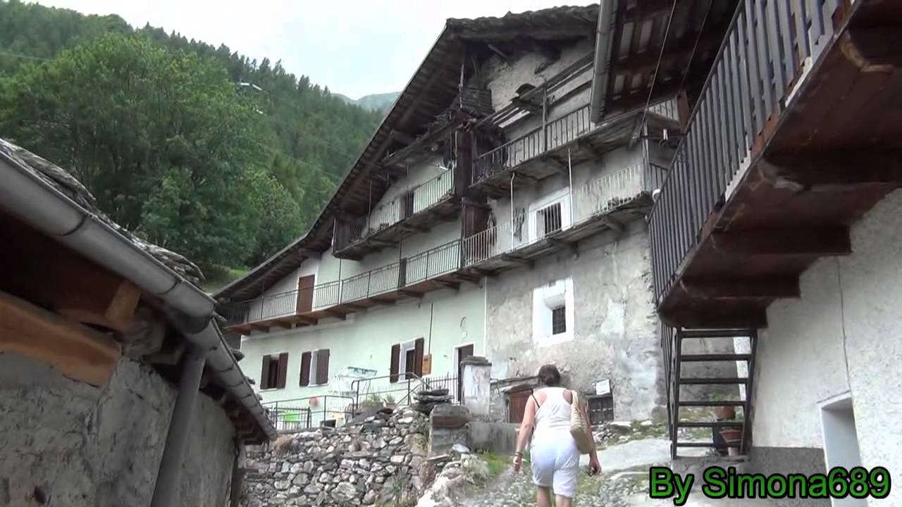 Fraz.Torrette di Casteldelfino(CN),Paesaggio incantevole.
