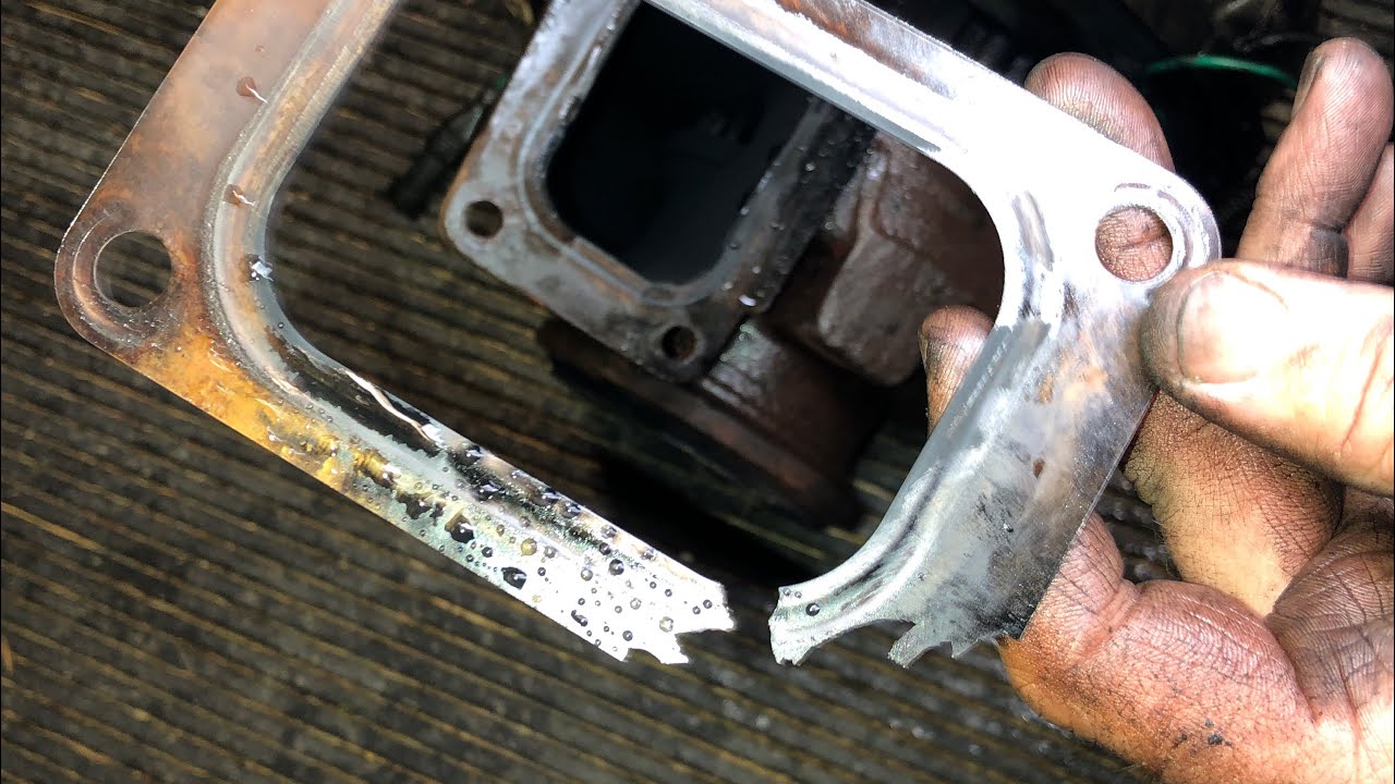 Trucking , 2007 Freightliner Columbia turbo manifold full tear down , step by step .