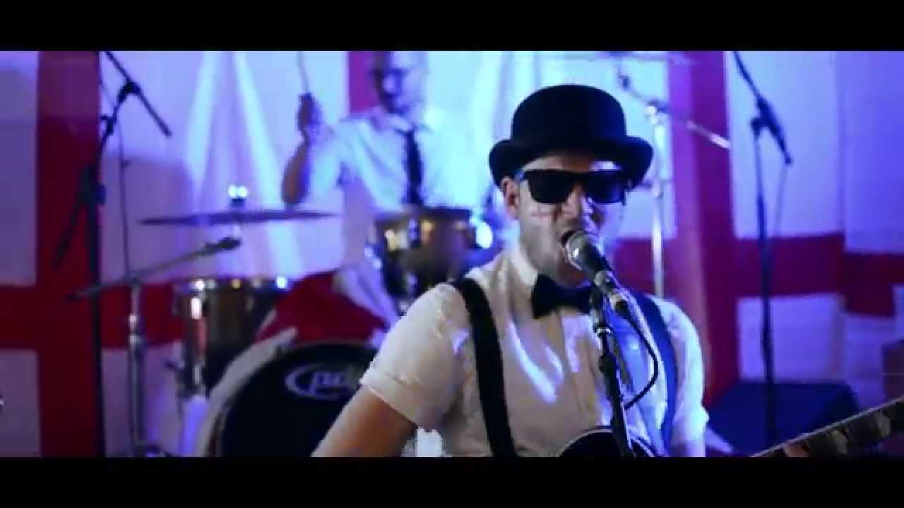 MASCOT - 'BADBOI' (ENGLAND WHAT'S GOING ON?) ENGLAND WORLD CUP SONG