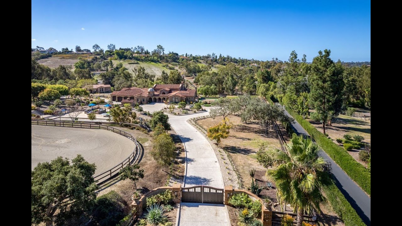 Serene Spanish Equestrian Estate in Rancho Santa Fe, California | Sotheby's International Realty
