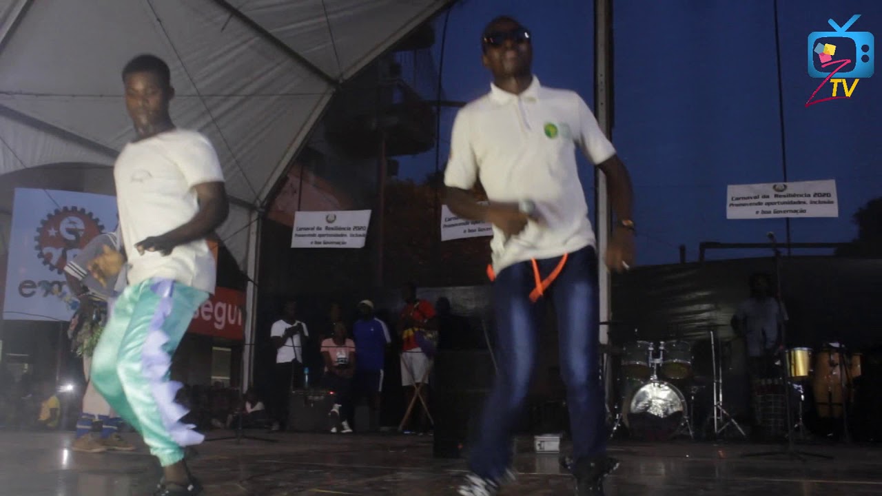 Mr Maninho Vibra o Publico com a 