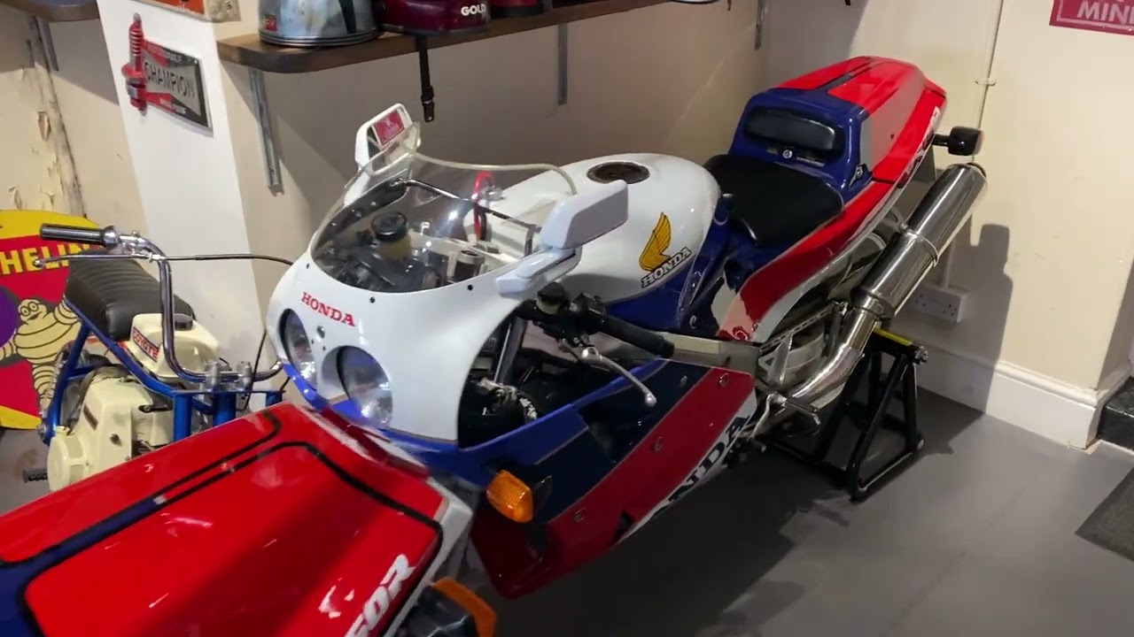 Yamaha RS200 